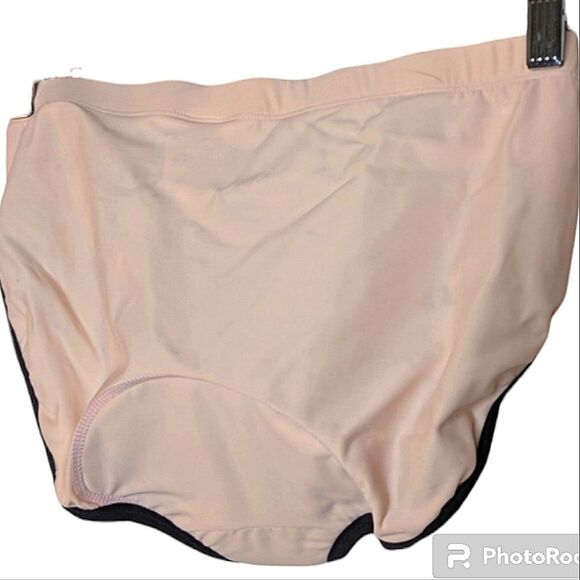 BALEAF Padded Biking Briefs Peach size L - Picture 2 of 5